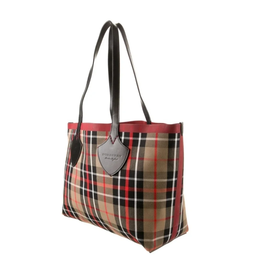 BURBERRY oversized reversible tote - Picture 2 of 11